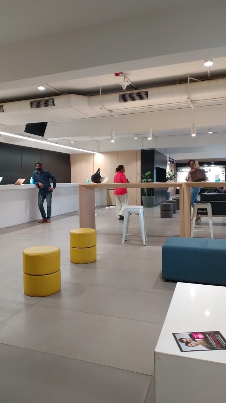 iphone service center banjara hills — Apple Premium Reseller & Authorised Service Provider – Aptronix, Banjara Hills, Hyderabad