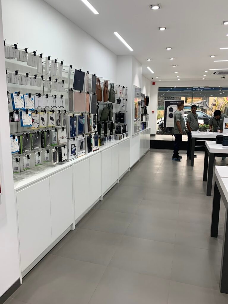 Apple Service Center Bhowanipore — Imagine Apple Premium Reseller, Elgin Road
