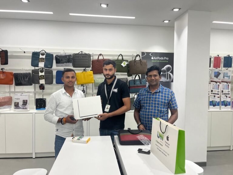 apple service center Krishna Complex Gilat Bazar — Unicorn – Apple Service Center Krishna Complex Gilat Bazar