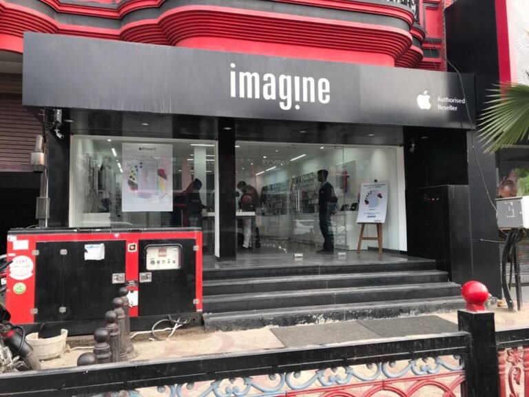 apple service center Sardar Patel Marg — Imagine Apple Premium Reseller, Civil Lines Prayagraj
