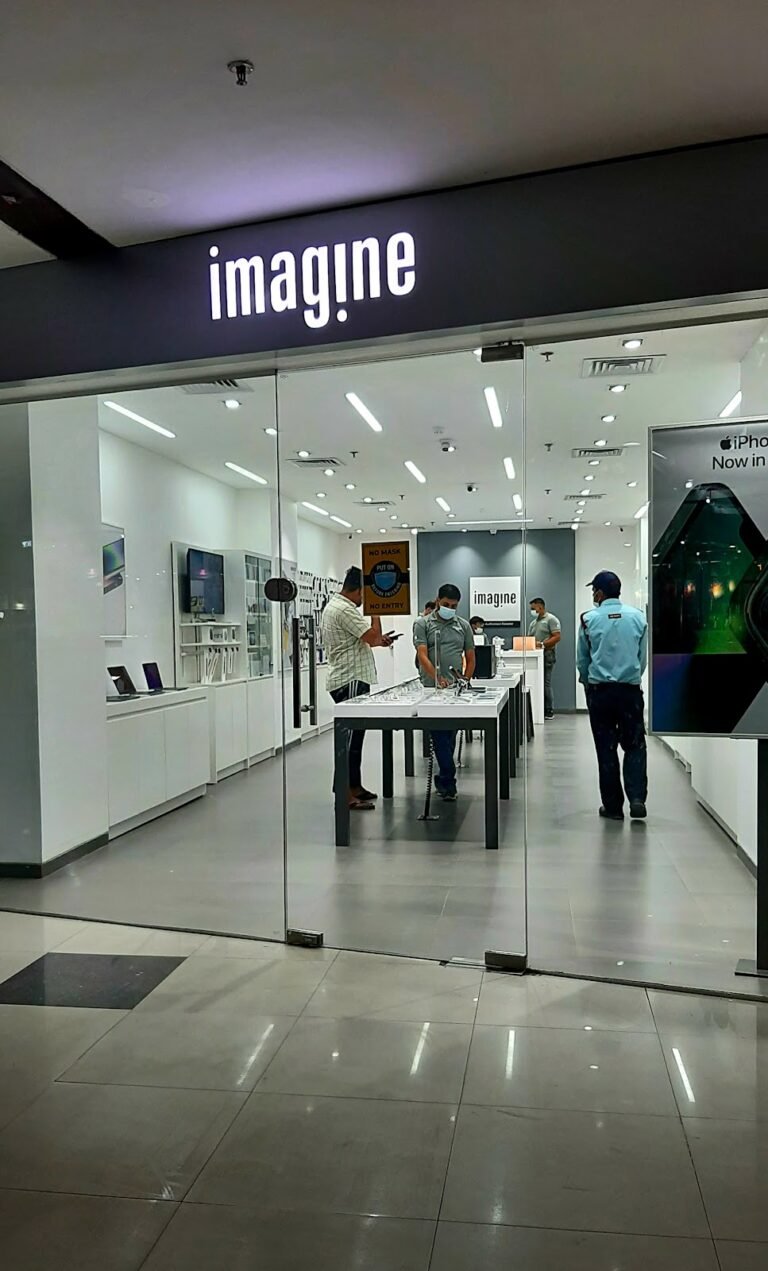 apple service center Surya Palace Colony — Imagine Apple Premium Reseller, Shopprix Mall