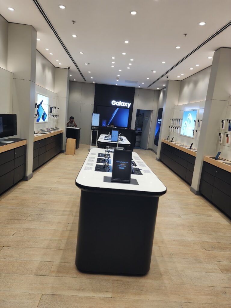 samsung service center vadapalani — Authorised Samsung Service Center – IT World