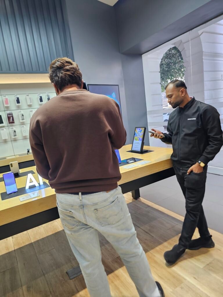 samsung service center connaught place — Authorised Samsung Service Center